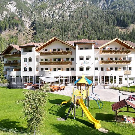 Hotel Alpin Colle Isarco Exterior foto
